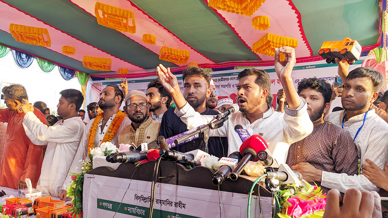 বিএনপিকে নুরের হুঁশিয়ারি